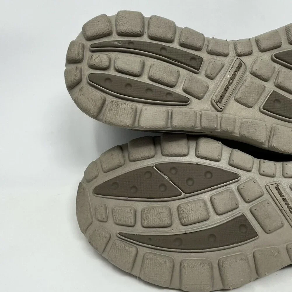 Skechers men slip